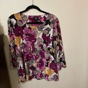 JM Collection Floral Top Size Large